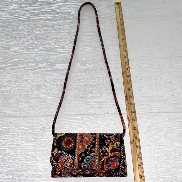 Vera Bradley Wallet With Strap Crossbody Kensington Brown Paisley Retired Print - Picture 1 of 10